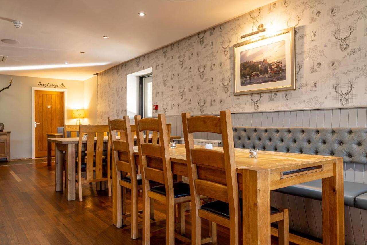 The Juniperlea Inn Pathhead Eksteriør bilde